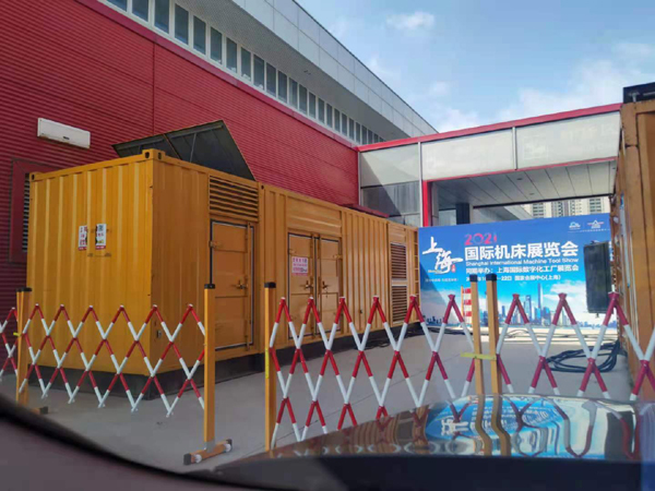 临翔发电车出租-发电机无电压或电压太低怎么办？