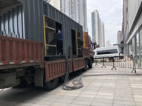 临翔低温环境下，柴油发电机组电池充满电的具体时间受哪些因素影响？